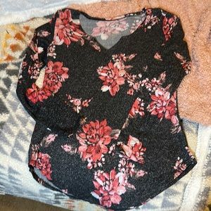 Maurices floral LS sweater